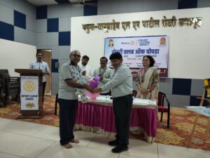 चोपडा रोटरी क्लबतर्फे अभियंता दिन साजरा